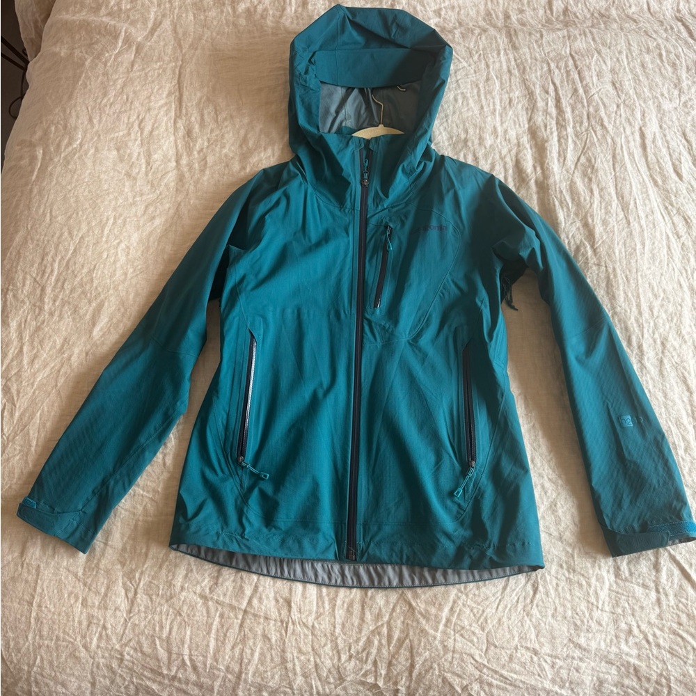 Patagonia Light Breathable Women's Rain Jacket